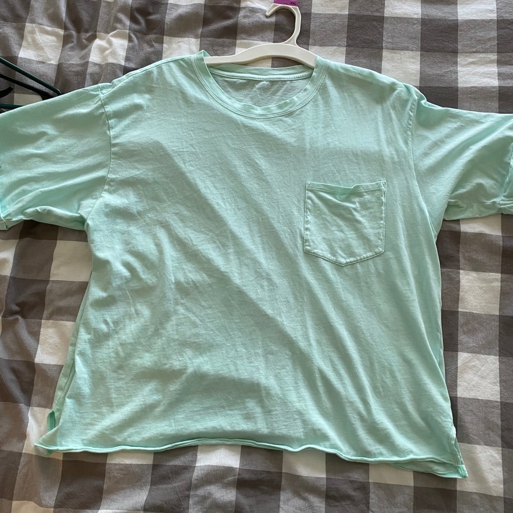 Green tee shirt